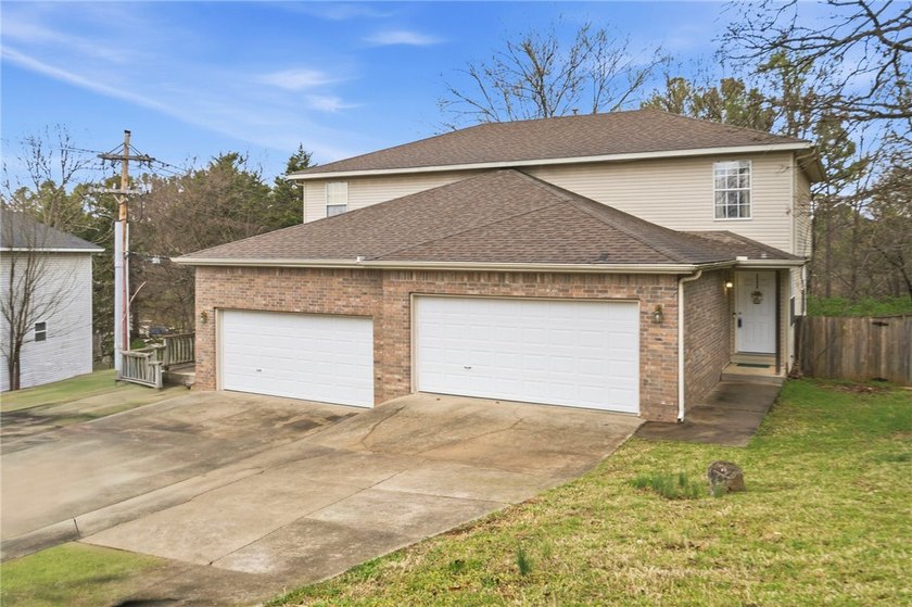 Investment opportunity in a highly desirable Fayetteville - photo 3