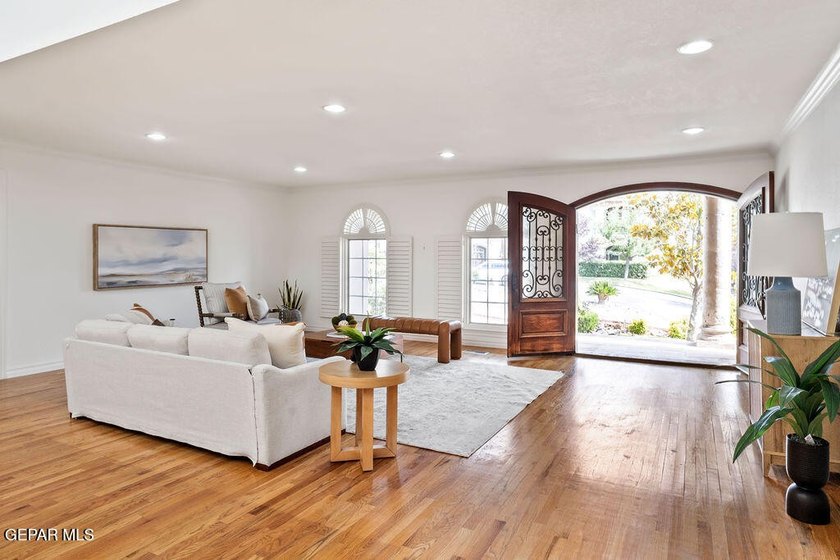 Set within Coronado Country Club Estates, just steps from - photo 3