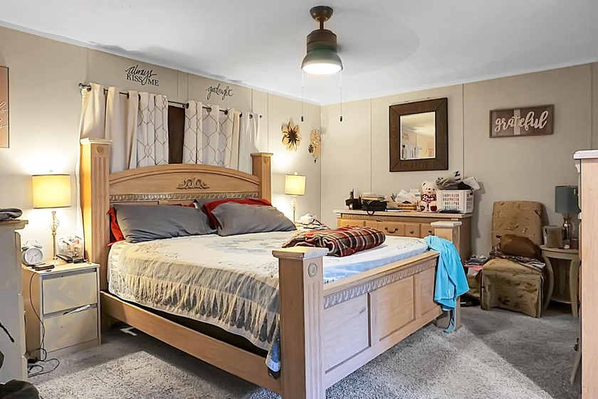 Welcome to this beautiful 4-bedroom, 2-bath home tucked away in - photo 28