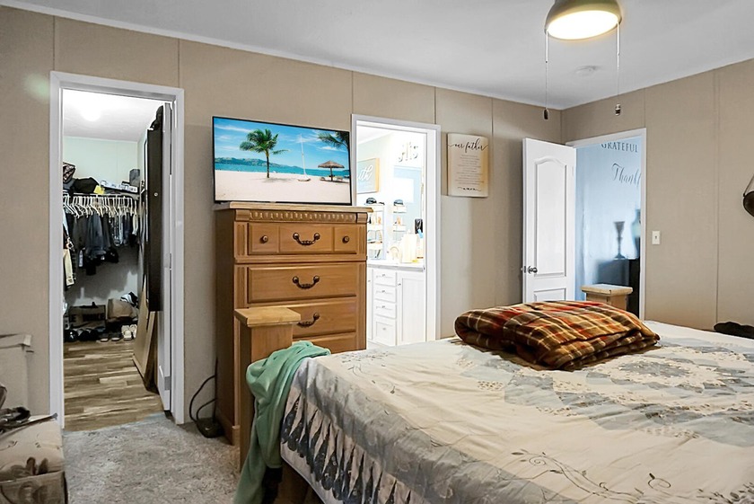 Welcome to this beautiful 4-bedroom, 2-bath home tucked away in - photo 29