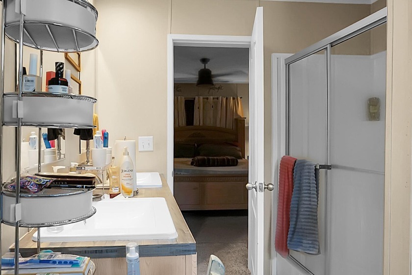 Welcome to this beautiful 4-bedroom, 2-bath home tucked away in - photo 38