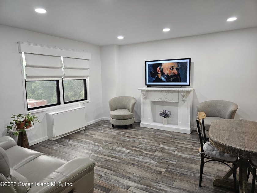 Welcome to 1000 Clove Road - The Fountains, a luxury high-rise - photo 30