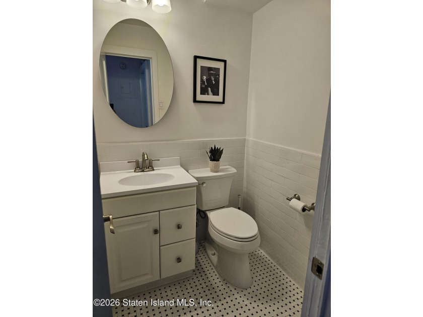 Welcome to 1000 Clove Road - The Fountains, a luxury high-rise - photo 49