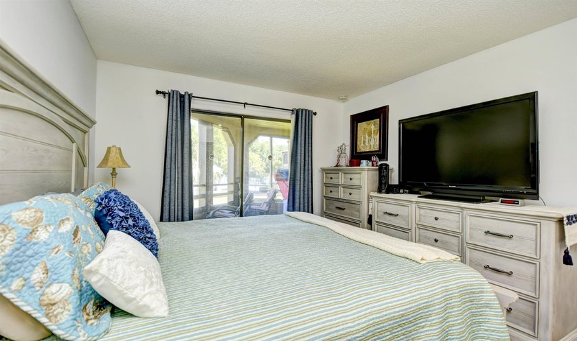 Welcome to your perfect coastal retreat in the highly - photo 21