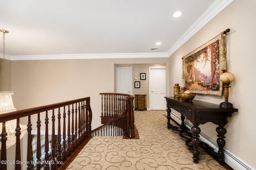 Beautiful and well maintained two family CHC in the heart of SE - photo 44