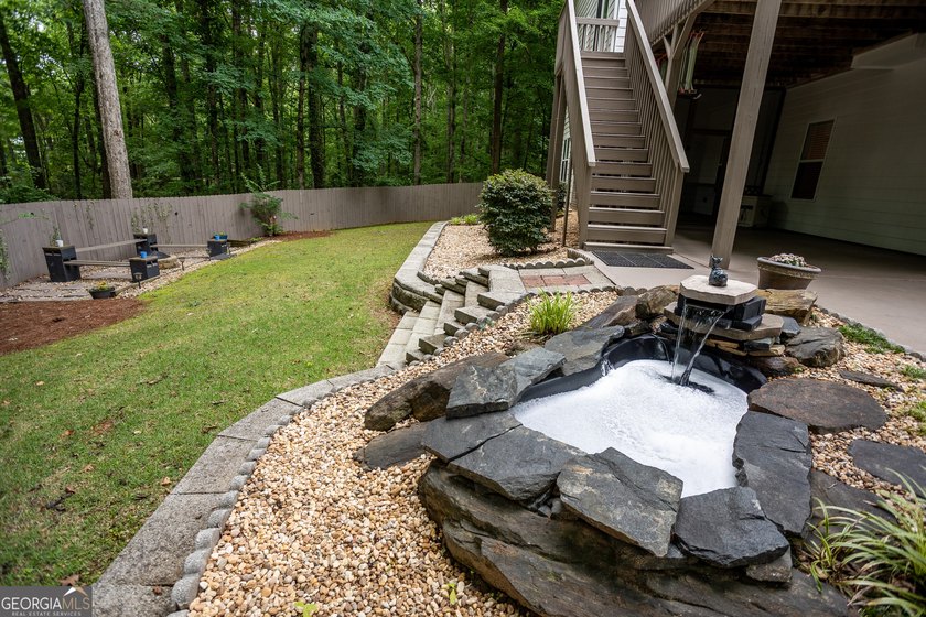 Welcome HOME! This custom-built dream home is absolutely - photo 46