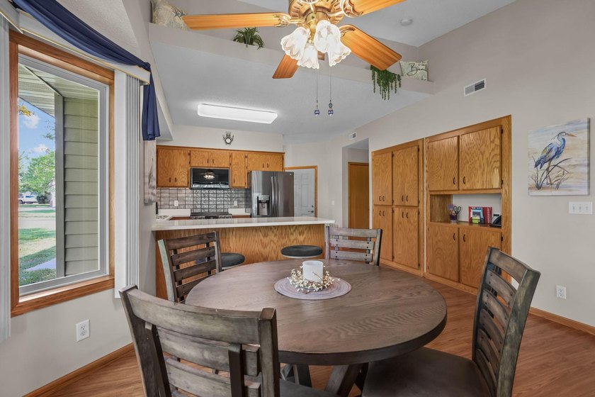 Very peaceful setting for this one level end unit townhome - photo 12