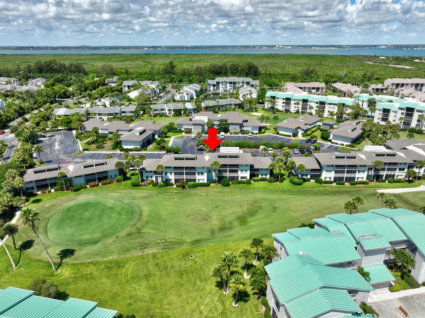 Beautiful 1-bedroom 1-bath furnished * Golf Villa* condo at - photo 3