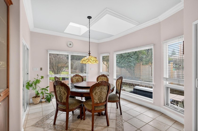 Nestled in prestigious Abbey Ridge in Fraser Heights, and just a - photo 15