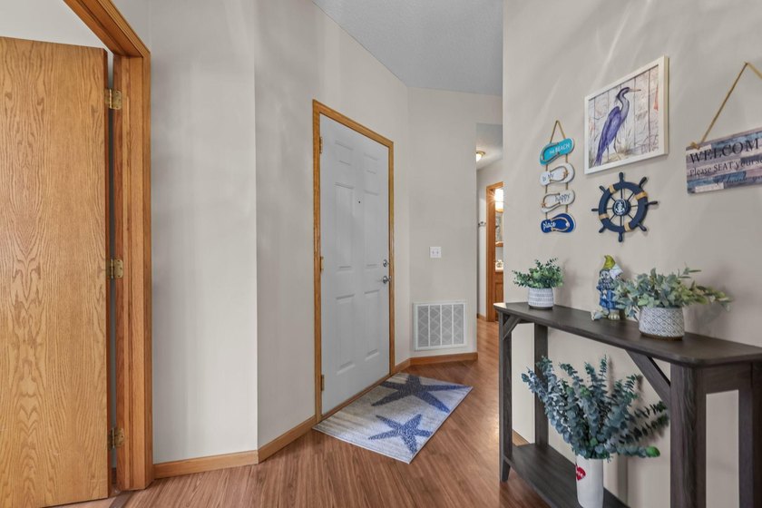 Very peaceful setting for this one level end unit townhome - photo 25