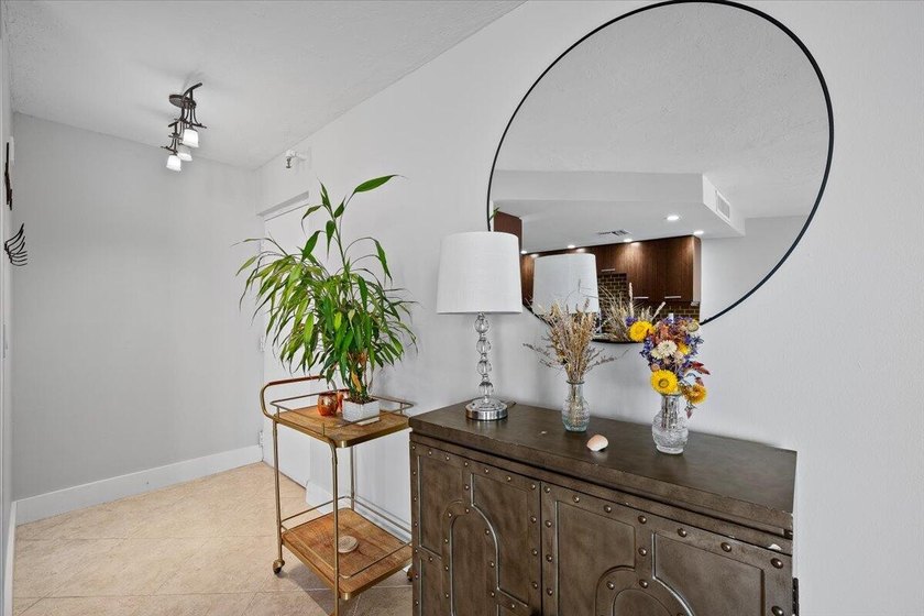 Enjoy beachfront living at its finest in this fully furnished - photo 7