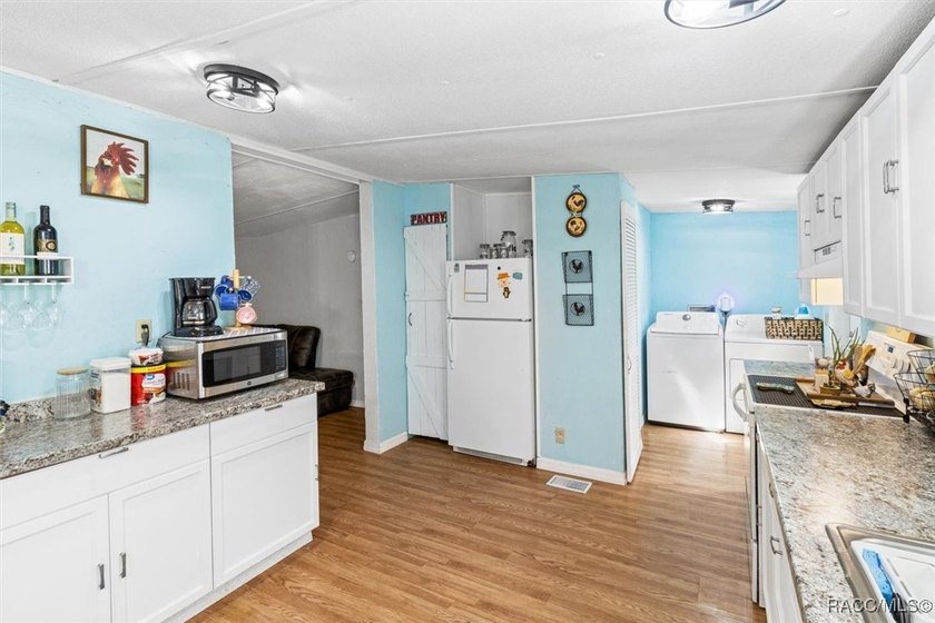Welcome to this charming 3-bedroom, 2-bath nestled on 1.10 fully - photo 12