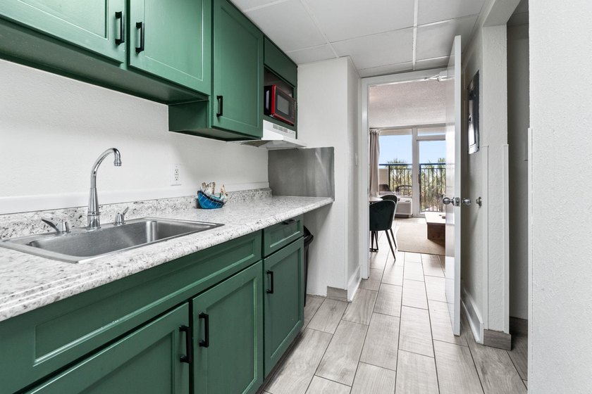 OCEANFRONT TURNKEY INVESTMENT OPPORTUNITY AWAITS! Don't miss - photo 24