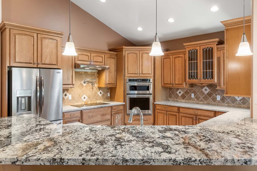 Experience luxury and space in this rare to market 3,646 sqft - photo 19