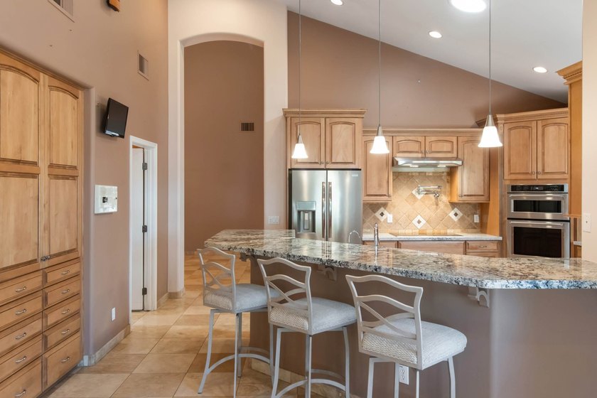 Experience luxury and space in this rare to market 3,646 sqft - photo 21