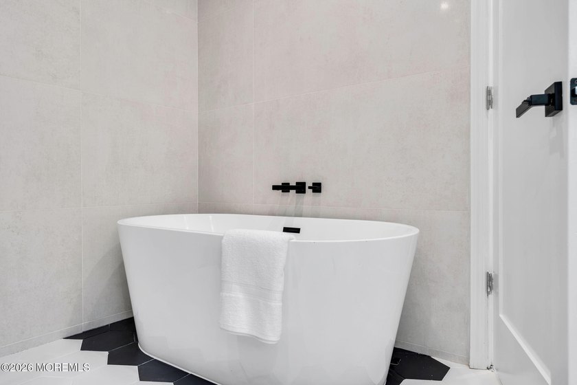 Welcome to this stunning renovated home in Pine Lake Park - photo 31