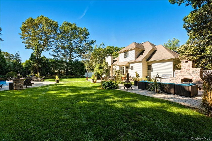 Your Search is Finally Over! Live Like Your on Vacation in This - photo 39
