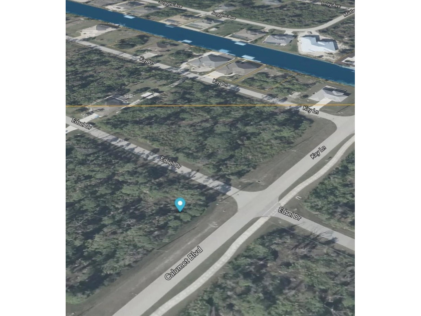 Prime Corner Lot with Ideal Sun Exposure in South Gulf Cove! - photo 2