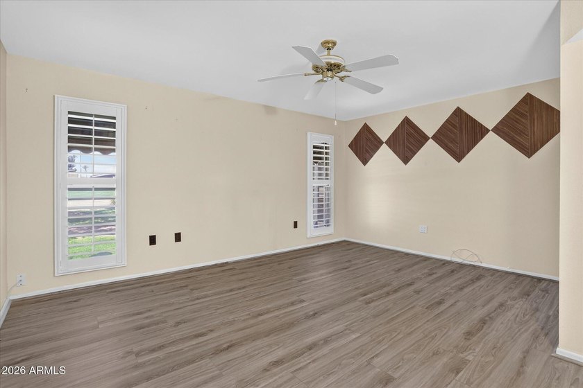 GOLF COURSE GEM! Beautifully updated 2-bedroom, 2-bath Gemini - photo 4