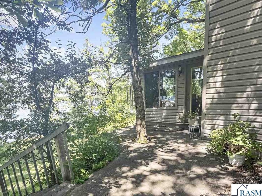 Welcome to your lakeside retreat on beautiful Stocking Lake! - photo 8