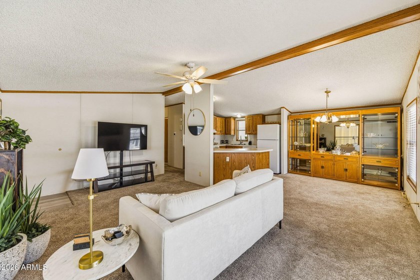 Come see this charming and well kept 2 bedroom/2 bathroom home - photo 3