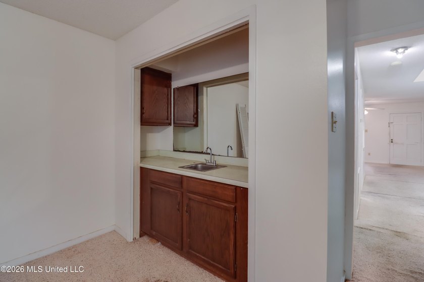 Located within the gated Colony Park Condominium community, this - photo 8