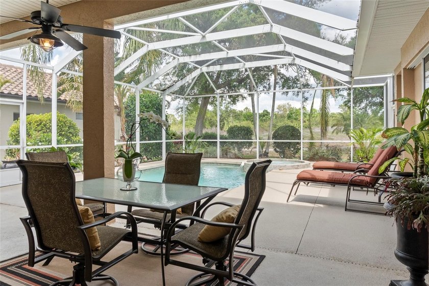 Under contract-accepting backup offers. Welcome to this - photo 20