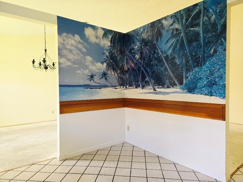 Welcome to this charming single-story residence in the - photo 20