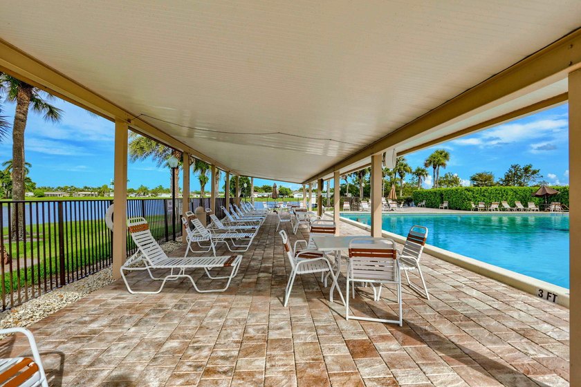 Welcome to this charming single-story residence in the - photo 37