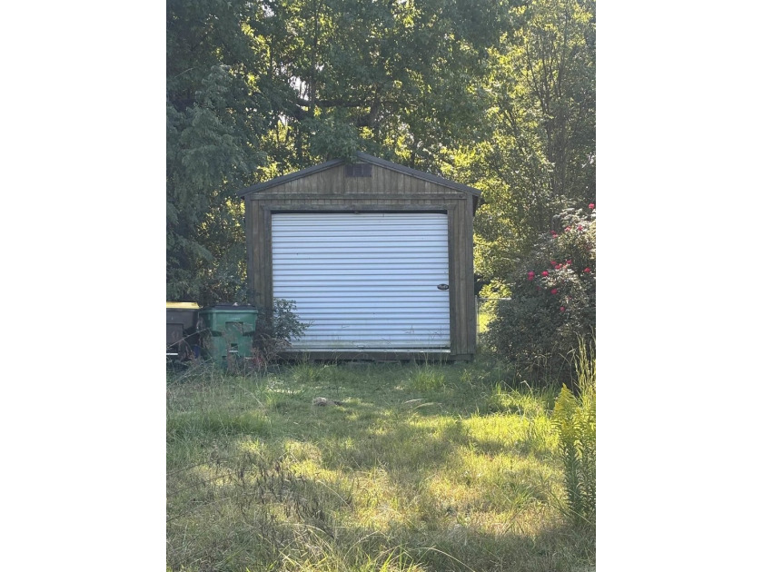 This property offers alot! Right across street from Conway Lake - photo 6