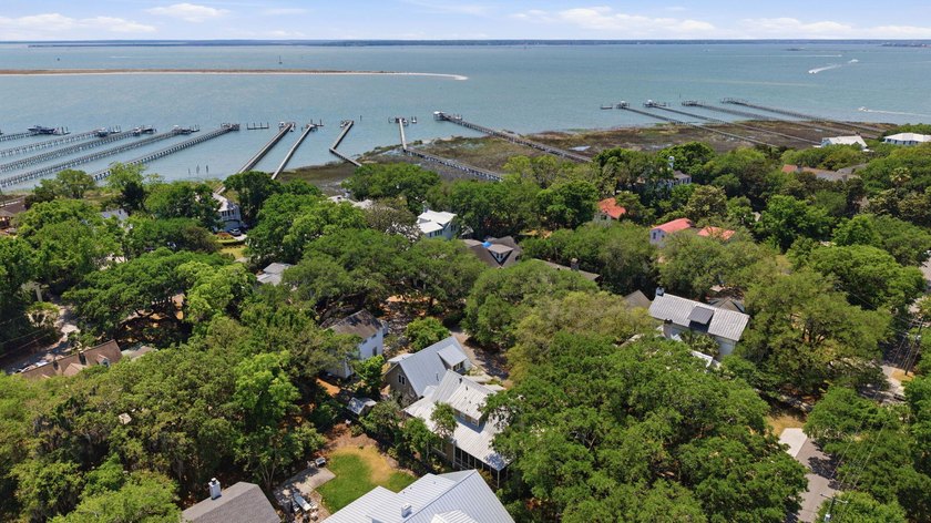 Located beneath breathtaking live oaks in the heart of the - photo 46