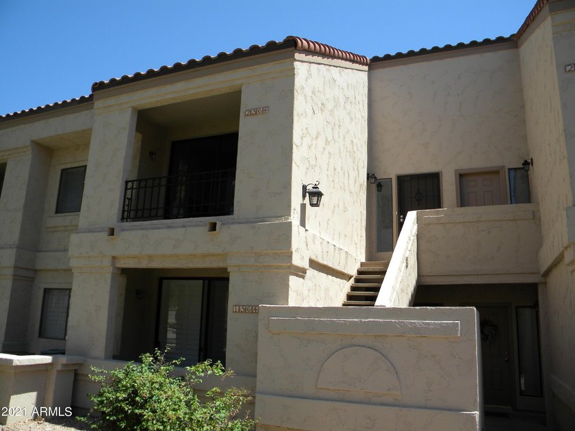 Exceptional 5-star newly remodeled top to bottom. 2 beds, 2 - photo 15