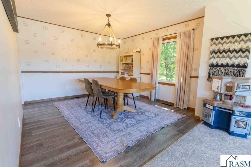 Spacious Split-Level Home on Over Half an Acre in Elysian! - photo 8