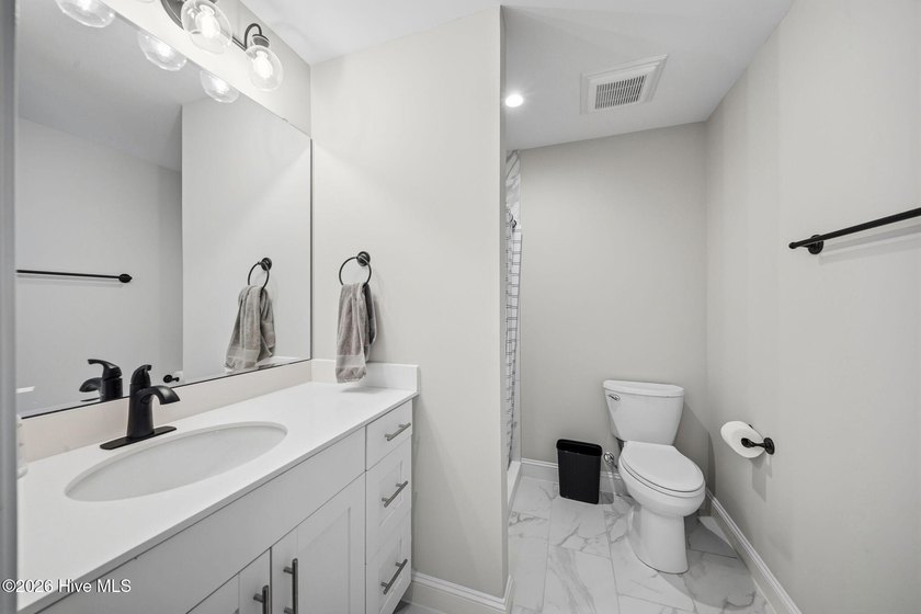 Tucked away in the quiet Oakvale neighborhood, this fully - photo 31