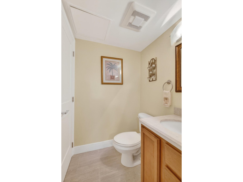 Gorgeous DIRECT OCEAN VIEW from your 1 bedroom/1.5 bath - photo 10