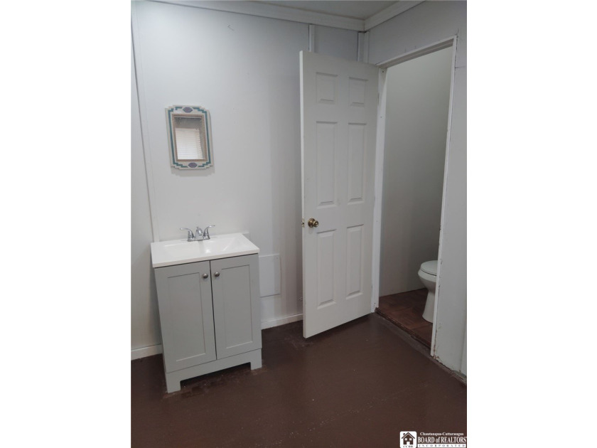 Buffalo Mixed-Use Opportunity - Storefront + Studio Apartment - photo 13