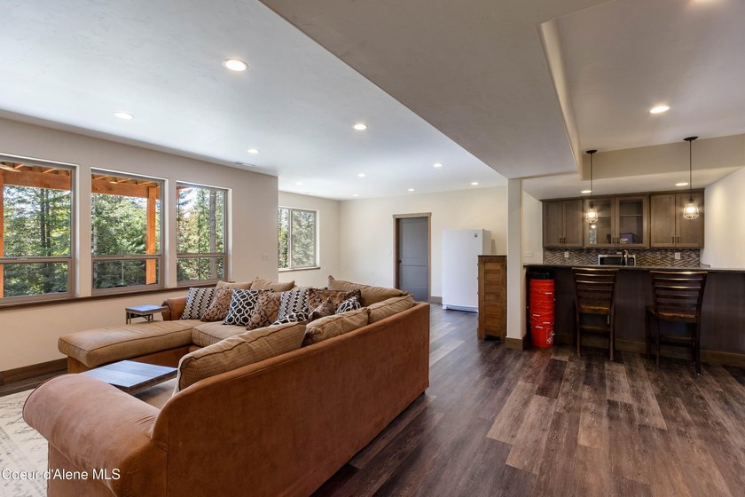 Perched above The Idaho Club, this exceptional luxury home - photo 27