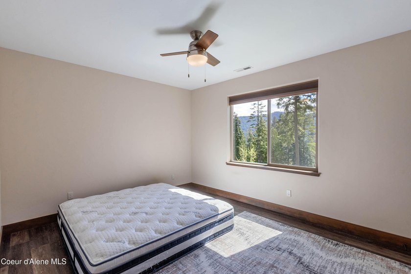 Perched above The Idaho Club, this exceptional luxury home - photo 33