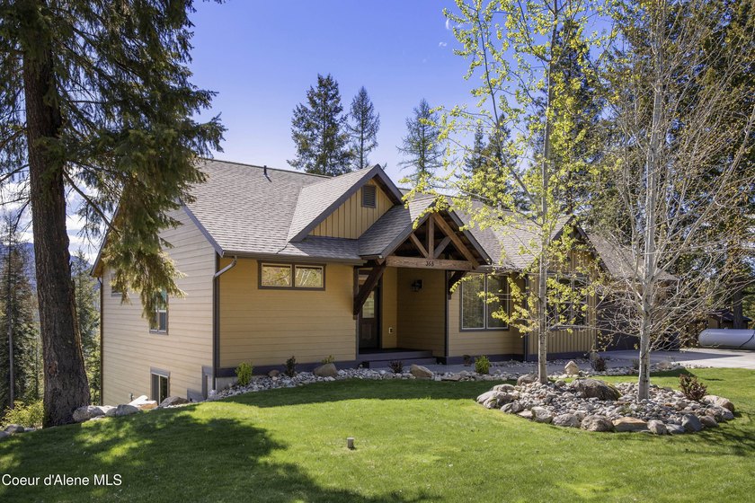 Perched above The Idaho Club, this exceptional luxury home - photo 37
