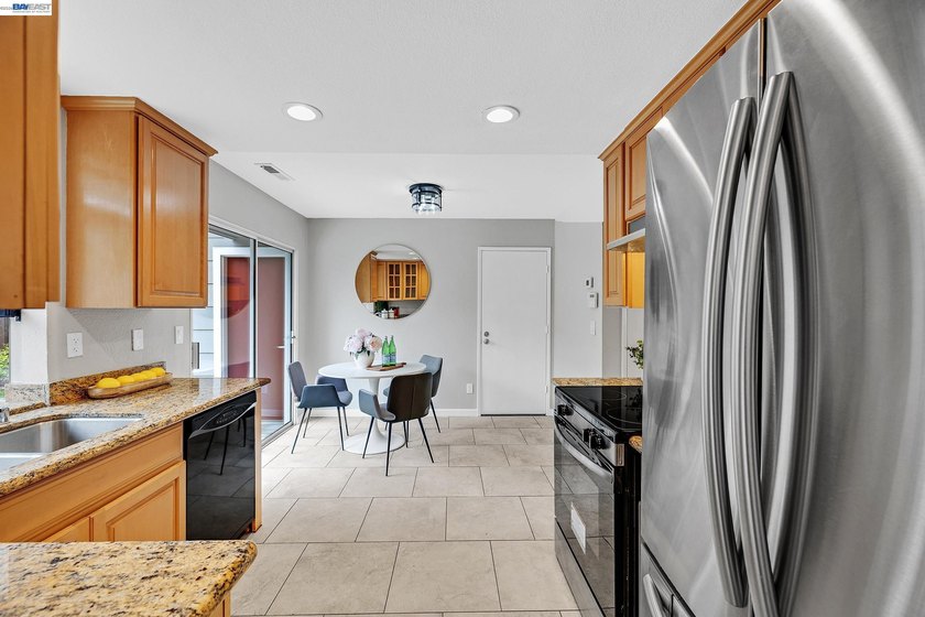 Gorgeous CA Terrace Park home in desirable Niles area! This move - photo 9