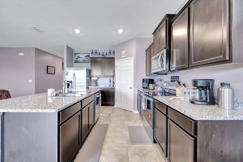 ANOTHER PRICE IMPROVEMENT!! SELLER WANTS OFFERS!! DON'T MISS - photo 15