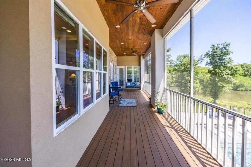Tucked away in a private cove and set on an expansive 3 acre lot - photo 30
