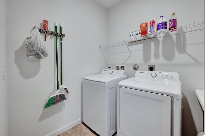 ANOTHER PRICE IMPROVEMENT!! SELLER WANTS OFFERS!! DON'T MISS - photo 31