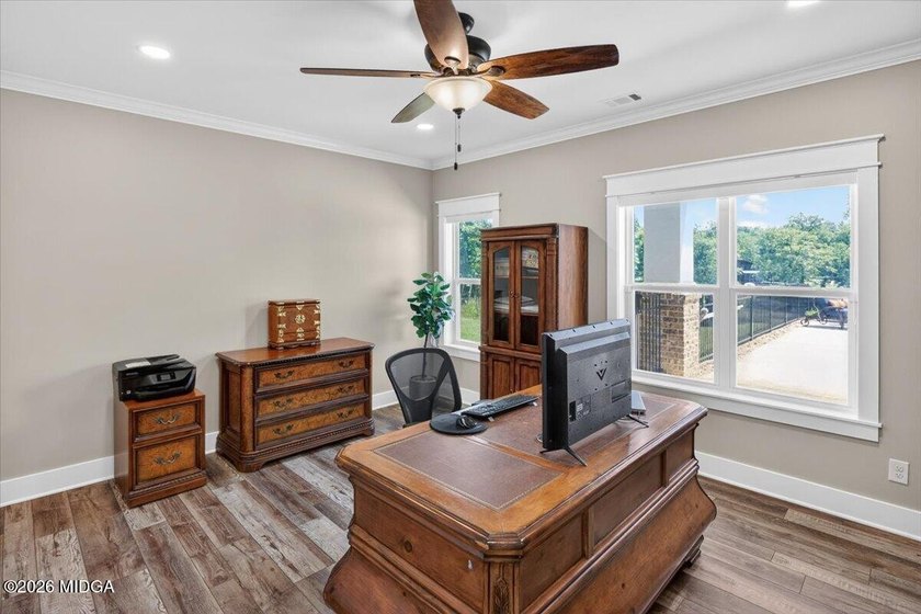 Tucked away in a private cove and set on an expansive 3 acre lot - photo 44