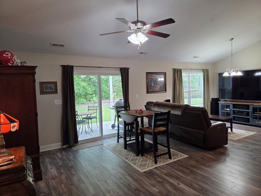 Every inch of this 1255 heated square foot 3 bedroom, 2 bathroom - photo 12