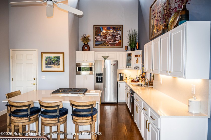 Beautifully remodeled mountain retreat located on a quiet - photo 39
