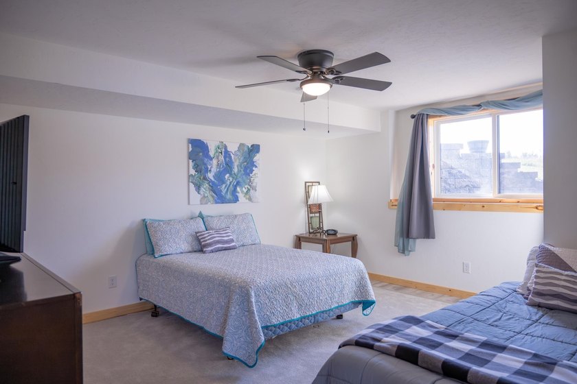 Enjoy lake living with all the amenities the area affords! This - photo 39