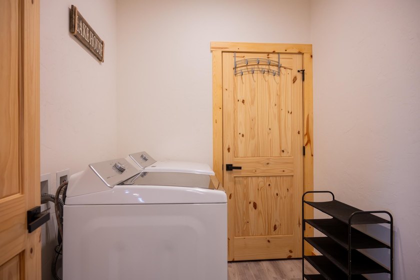 Enjoy lake living with all the amenities the area affords! This - photo 46
