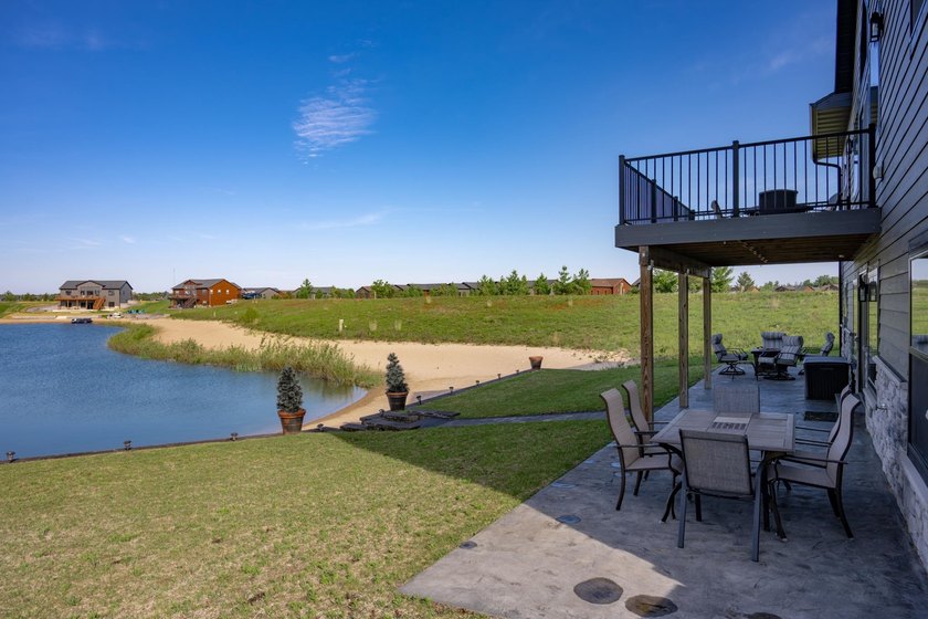 Enjoy lake living with all the amenities the area affords! This - photo 52