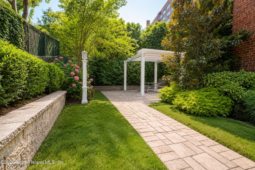 Welcome to 36 Hamilton Avenue, a beautifully updated one-bedroom - photo 30